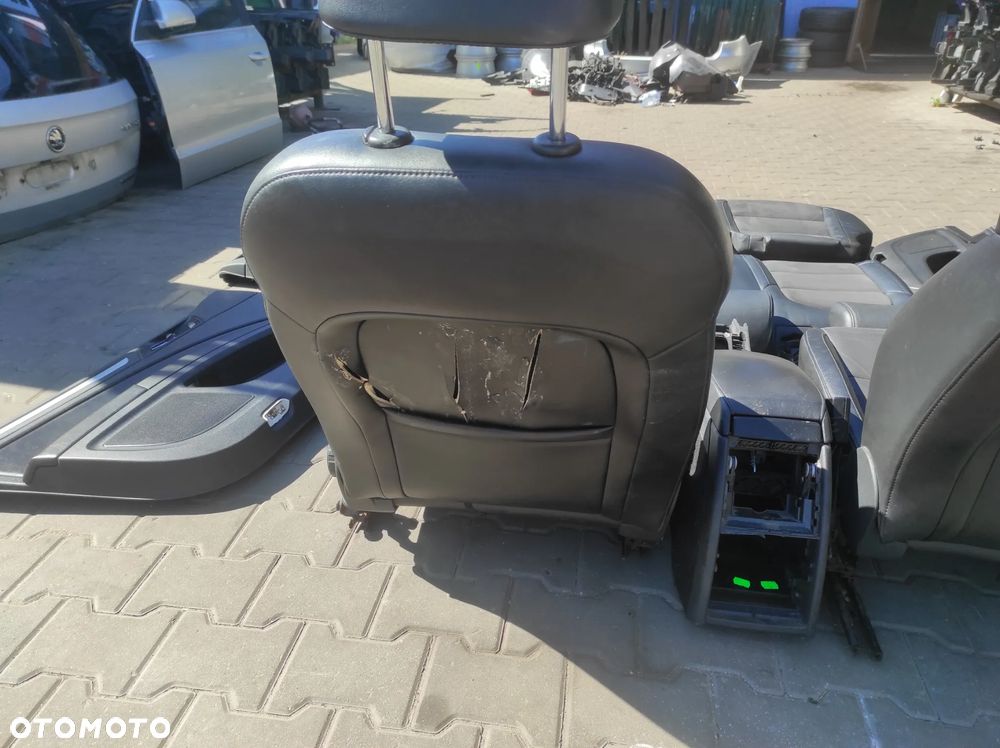 SKODA SUPERB 2 KOMBI FOTELE FOTEL TAPICERKA SIEDZENIA KOMPLET PRZÓD KANAPA BOCZKI SKÓRA SKÓRZANE BOCZKI BOCZEK PODŁOKIETNIK ALCANTARA WYSYŁKA !!!! - 11
