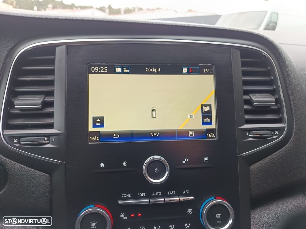 Renault Mégane Sport Tourer 1.3 TCe Limited - 19