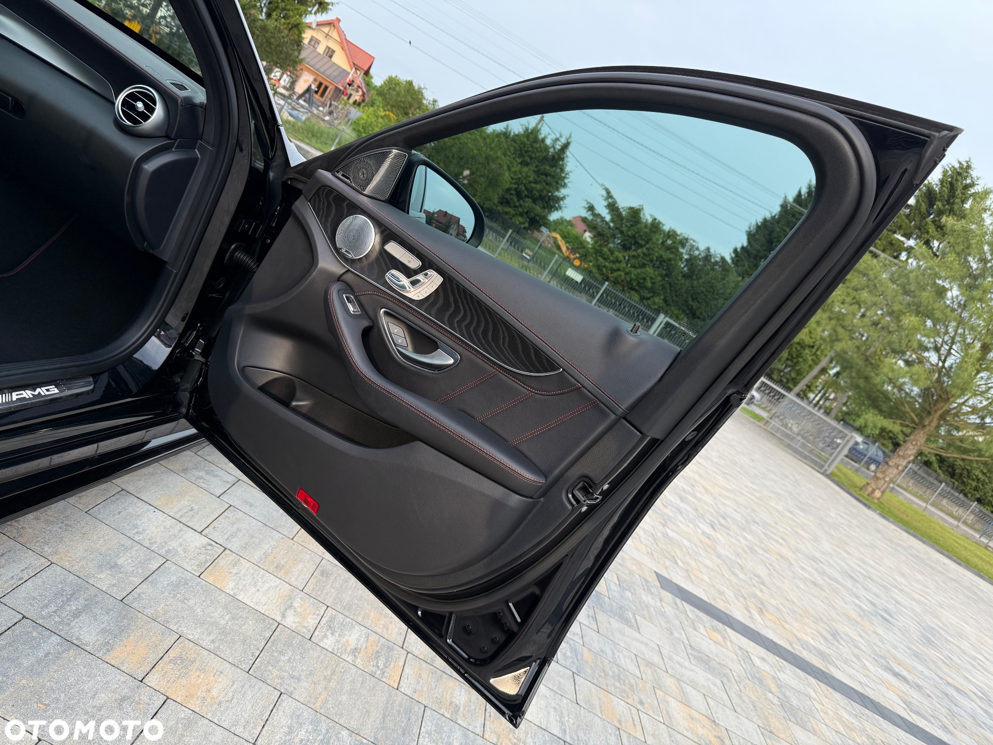 Mercedes-Benz Klasa C AMG 43 4-Matic - 17