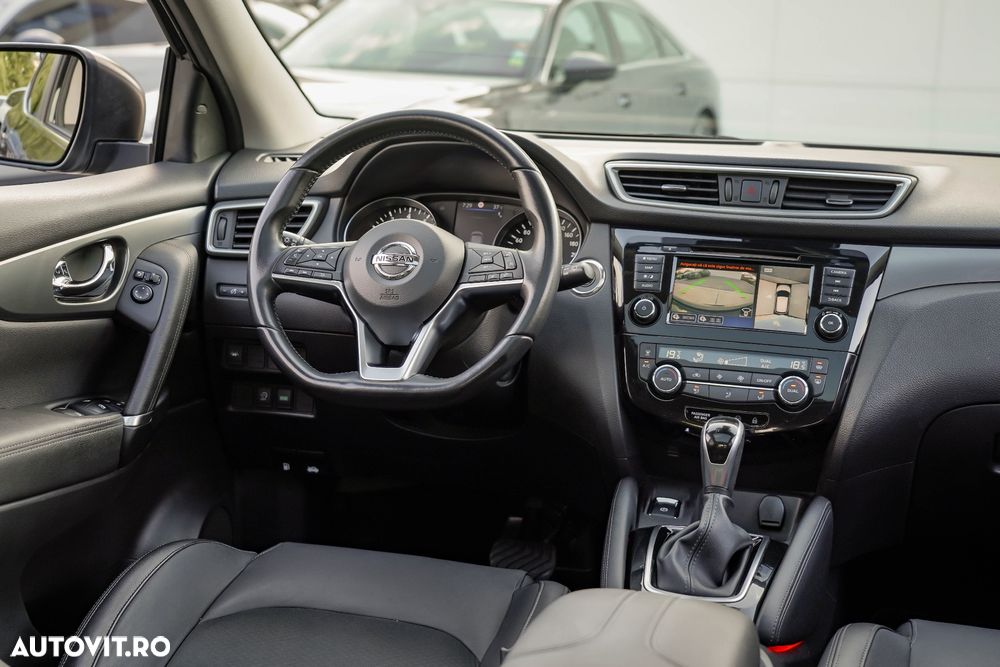 Nissan Qashqai 1.3 DIG-T DCT TEKNA - 22