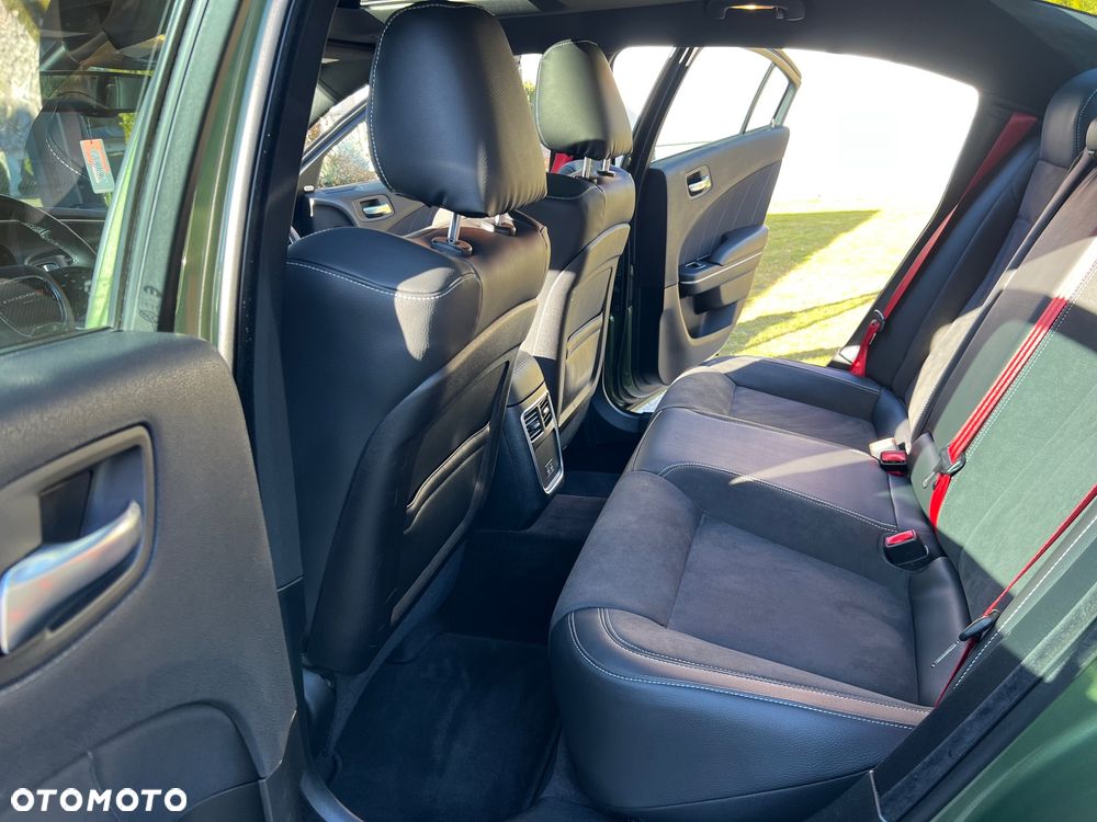 Dodge Charger Automatik R/T Scat Pack - 24