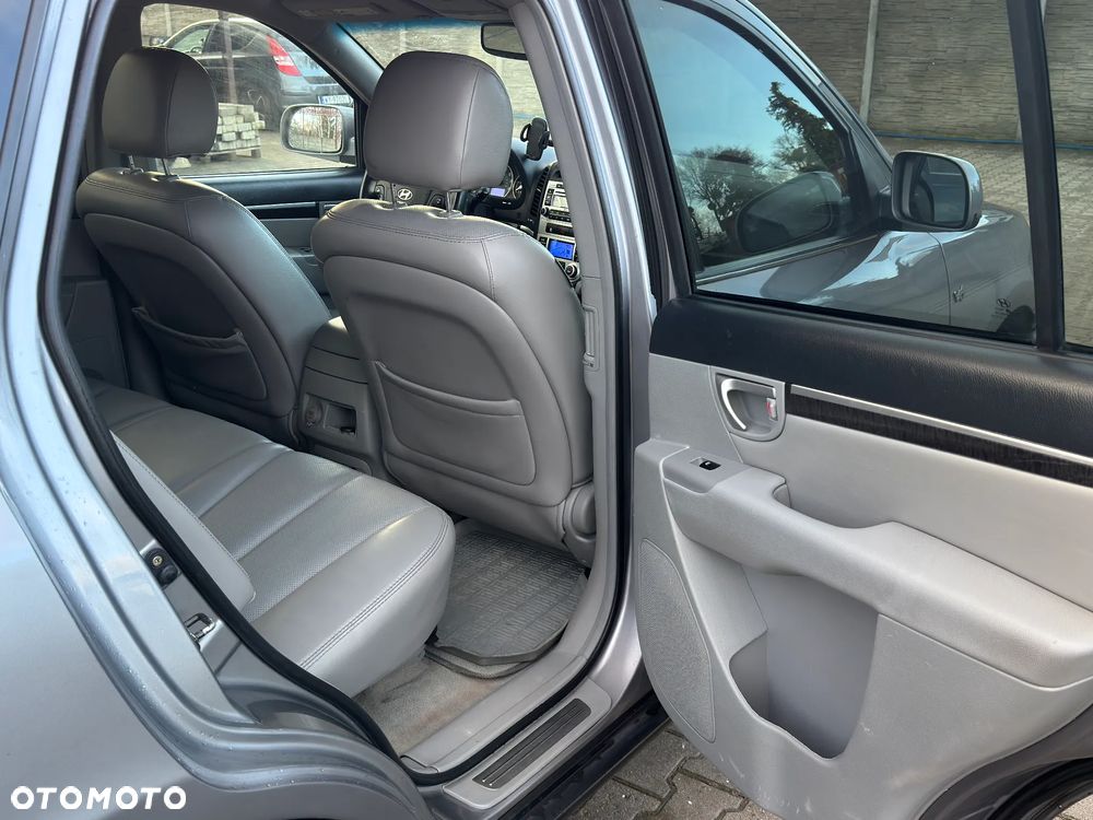 Hyundai Santa Fe - 20