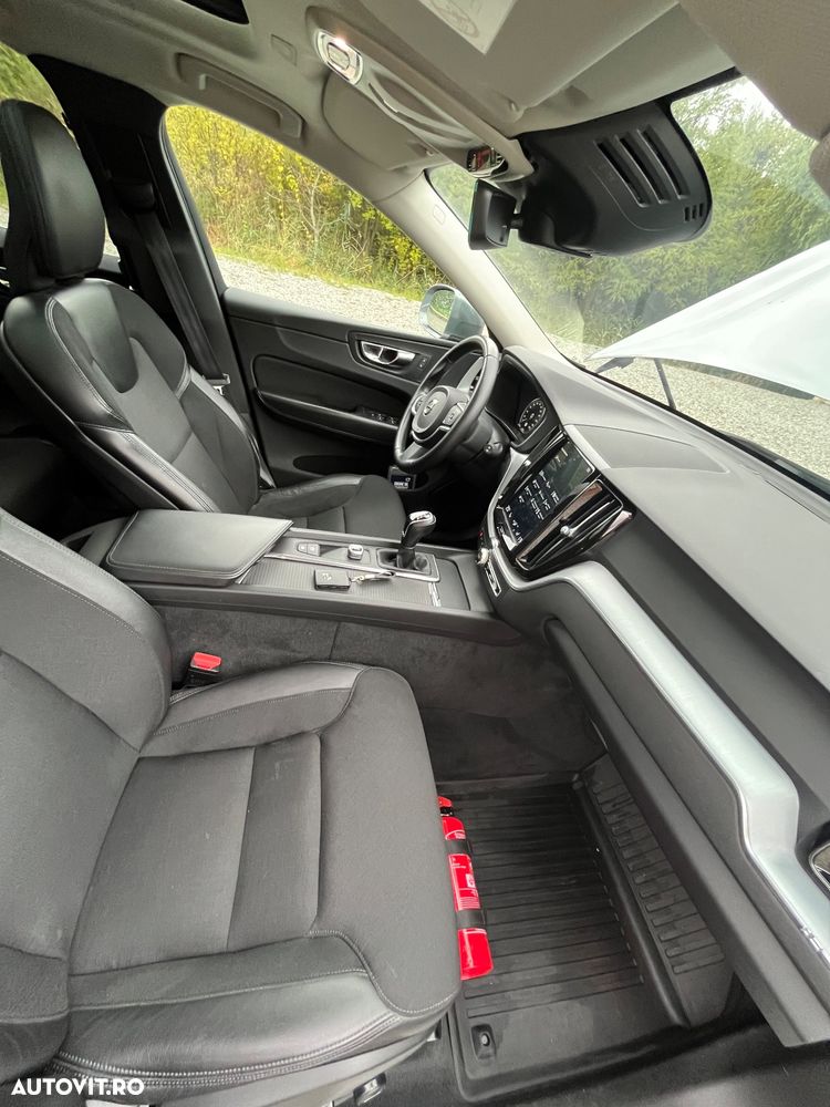 Volvo XC 60 - 25