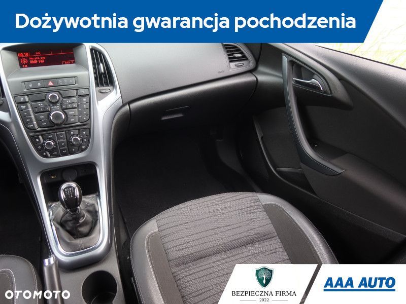 Opel Astra - 10