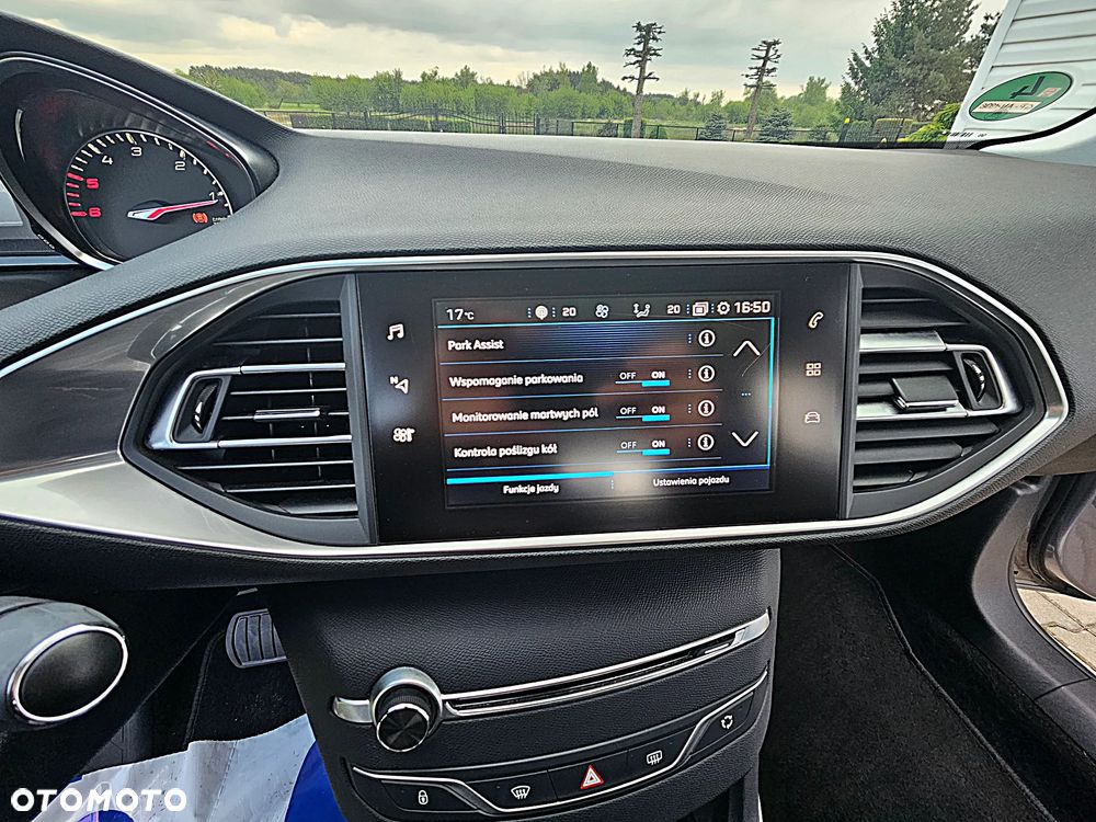 Peugeot 308 BlueHDi 150 EAT6 Stop & Start Allure - 12
