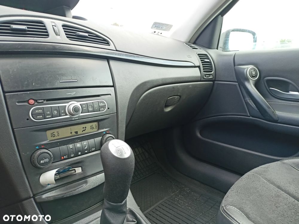 Renault Laguna - 10