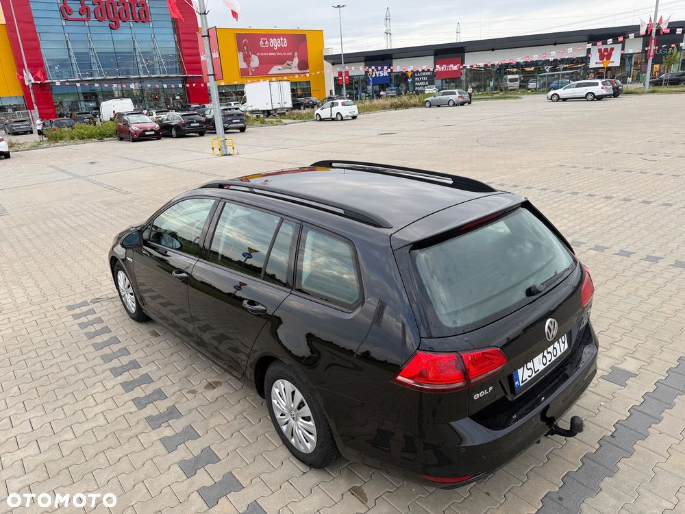 Volkswagen Golf 1.6 TDI BlueMotion Technology Comfortline - 13