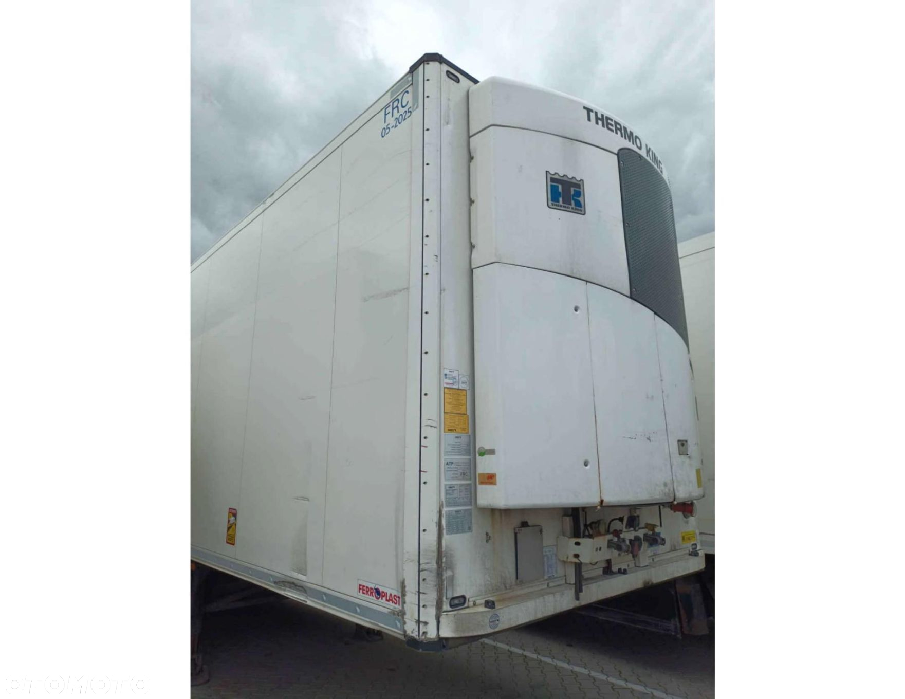 Schmitz Cargobull SKO FP 60 ThermoKing SLXi 300 - 2