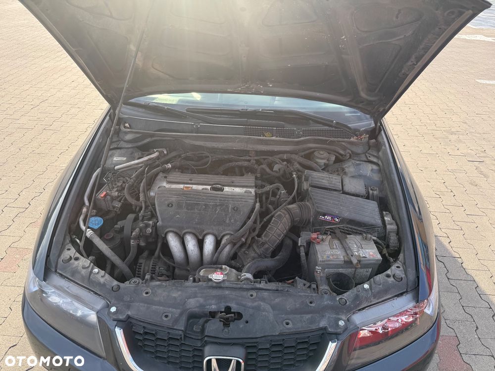 Honda Accord 2.0 Comfort - 12