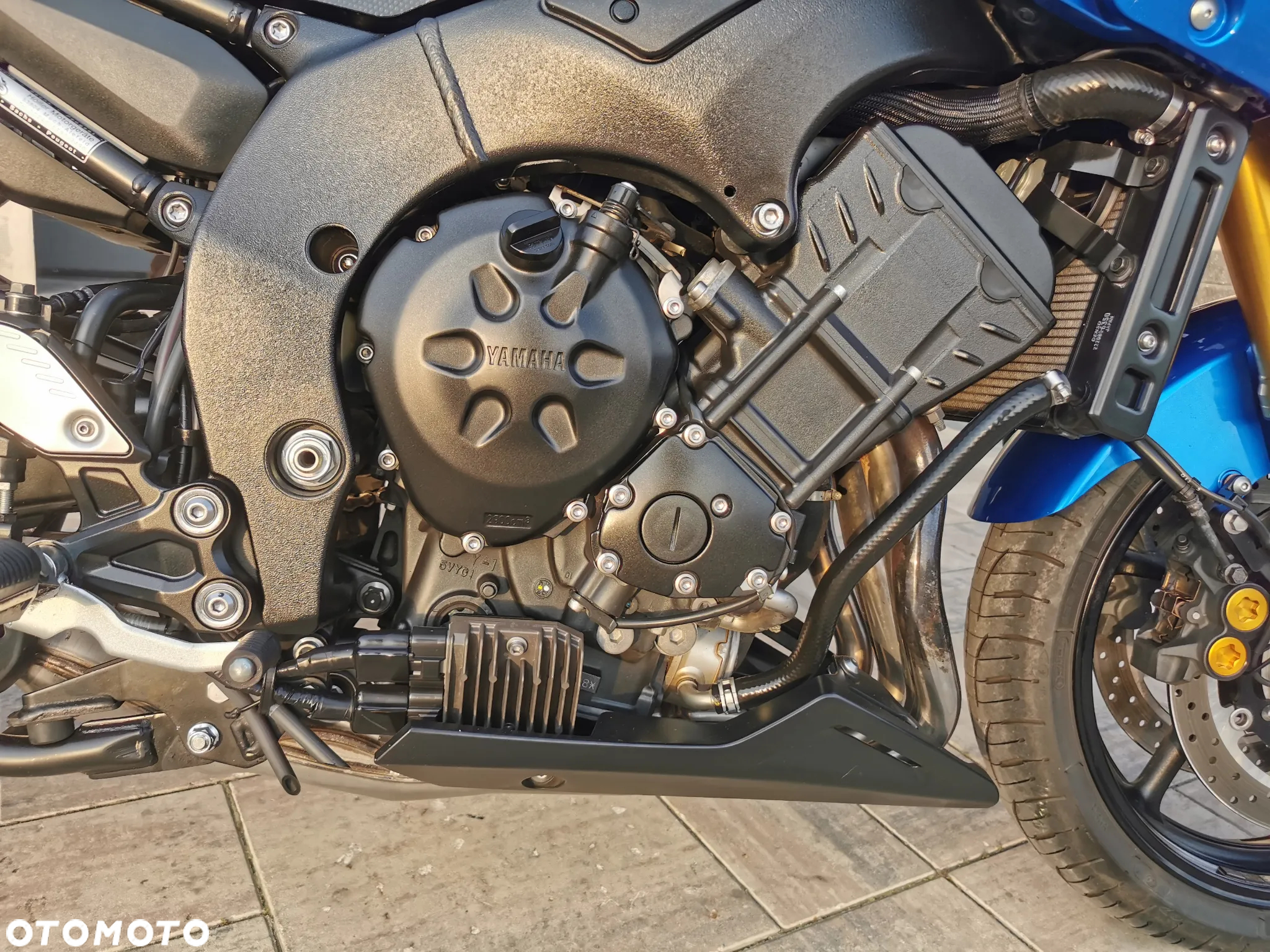 Yamaha FZ8 - 23