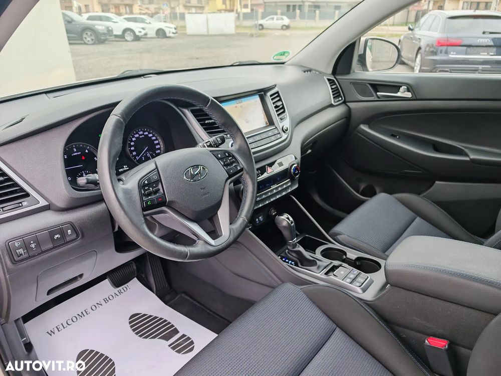 Hyundai Tucson 2.0 CRDI 4WD Automatik Style - 19