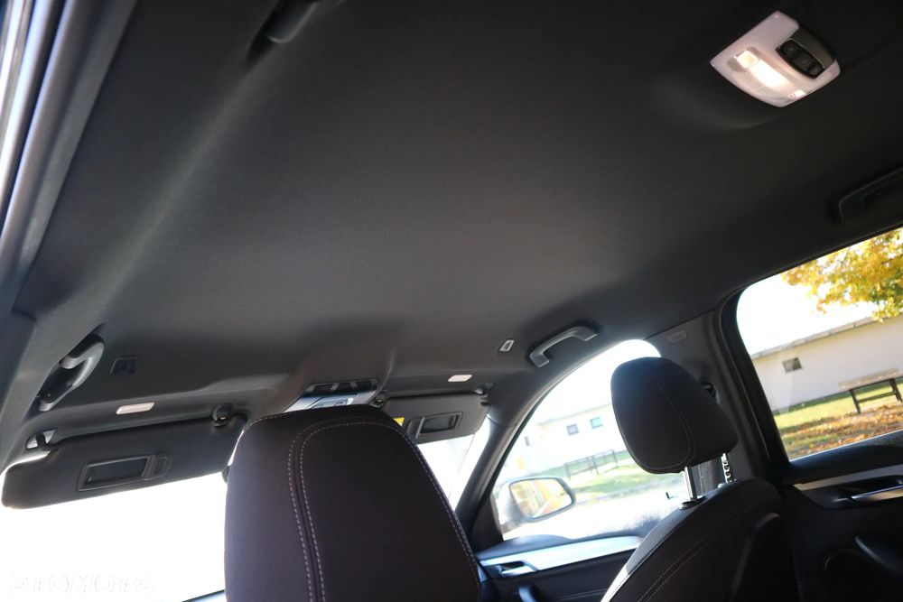 BMW X1 - 15