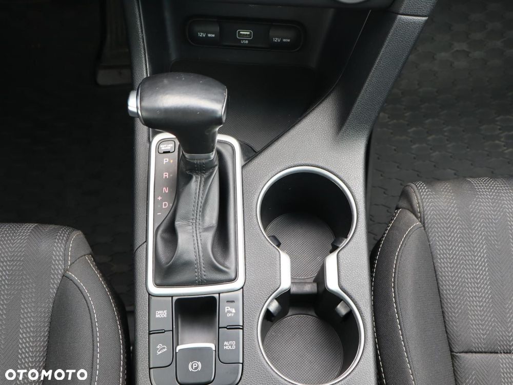 Kia Sportage - 13