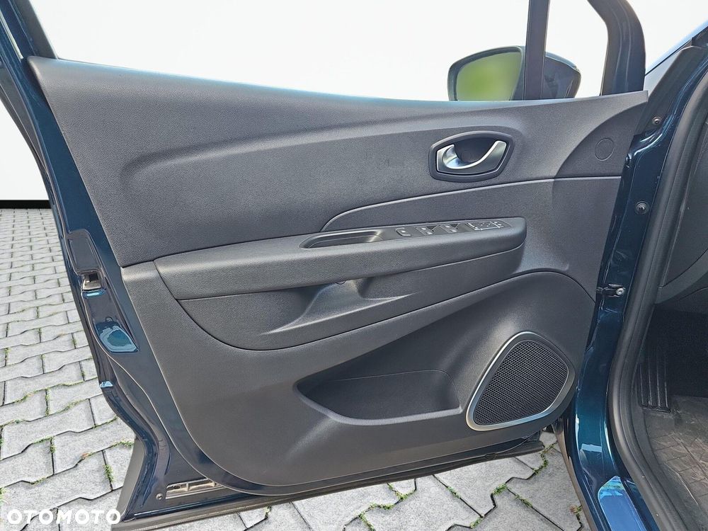 Renault Captur - 17