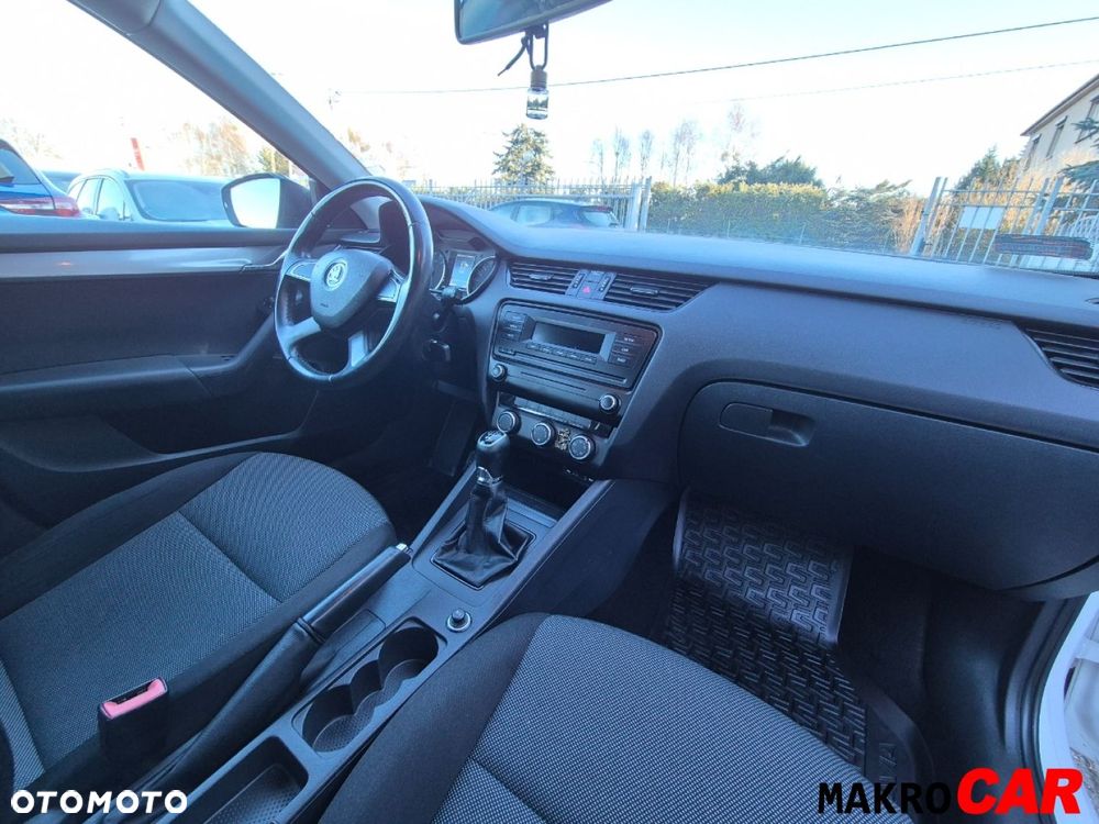 Skoda Octavia 1.6 TDI Active - 10