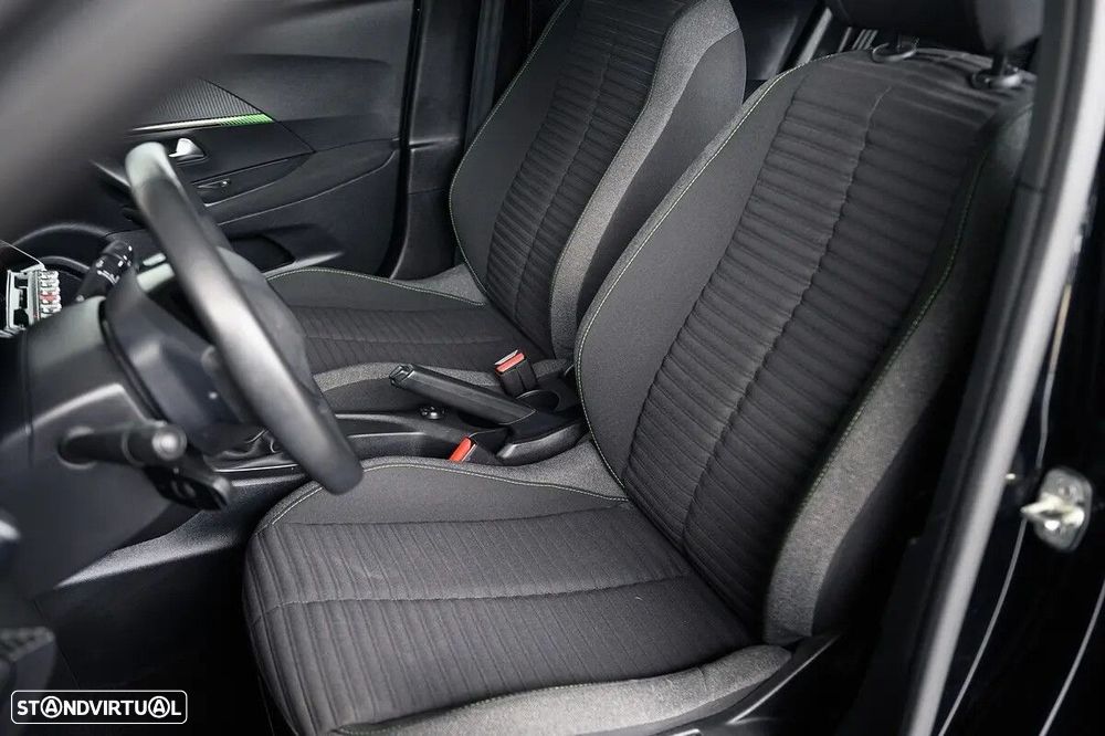 Peugeot 2008 1.2 PureTech Style - 46