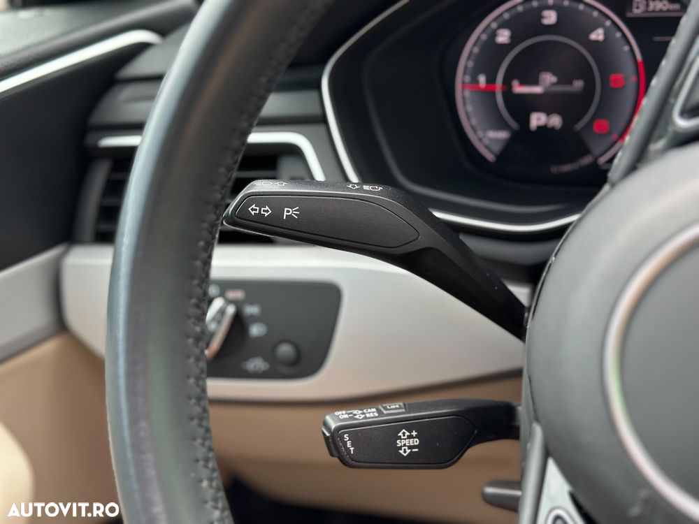 Audi A4 Avant 30 TDI S tronic - 38