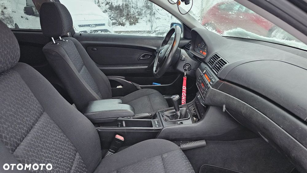 BMW Seria 3 325i - 14
