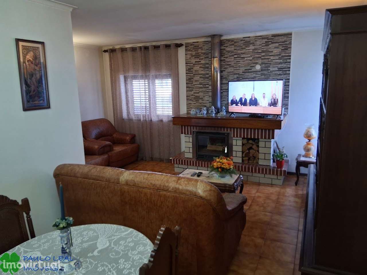 moradia 4 frentes em lote 900 m2 na trofa - Grande imagem: 2/18