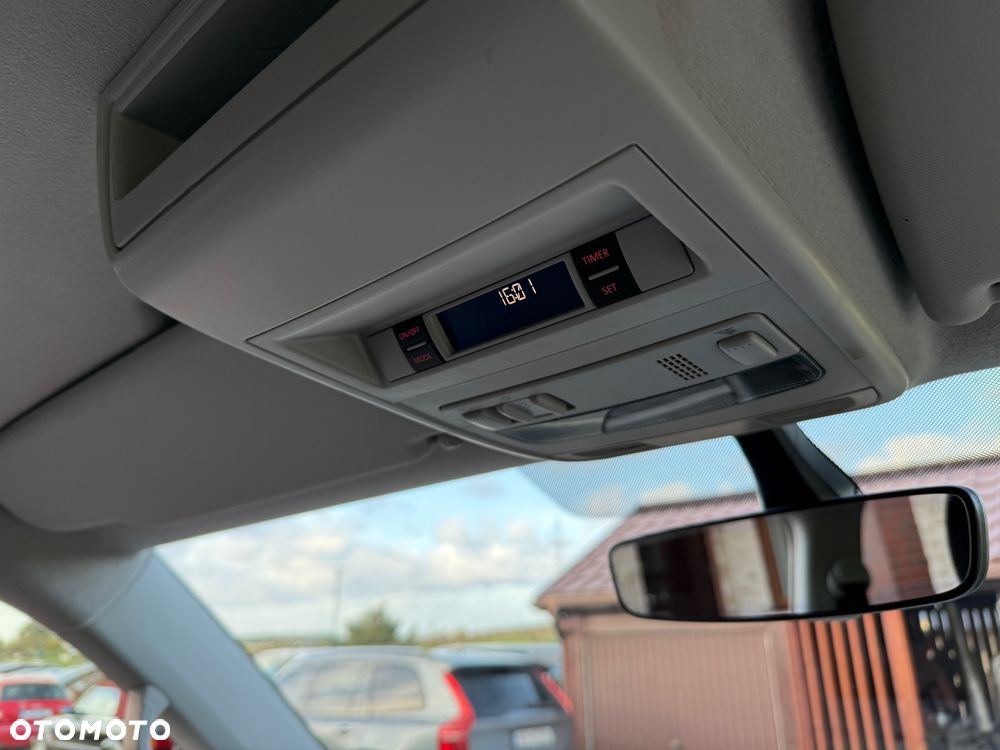 Volkswagen Transporter - 23