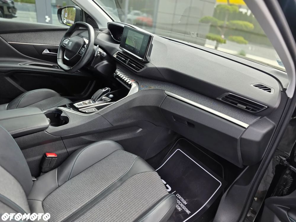 Peugeot 3008 1.2 PureTech Allure Pack S&S EAT8 - 18