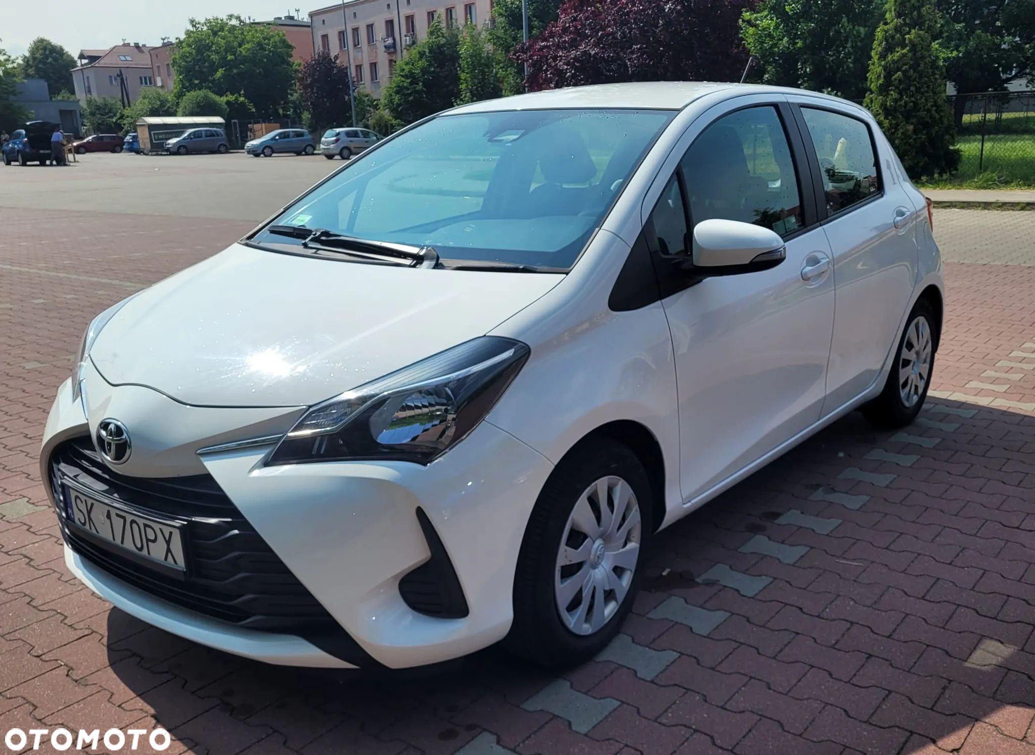 Toyota Yaris 1.0 Active - 1