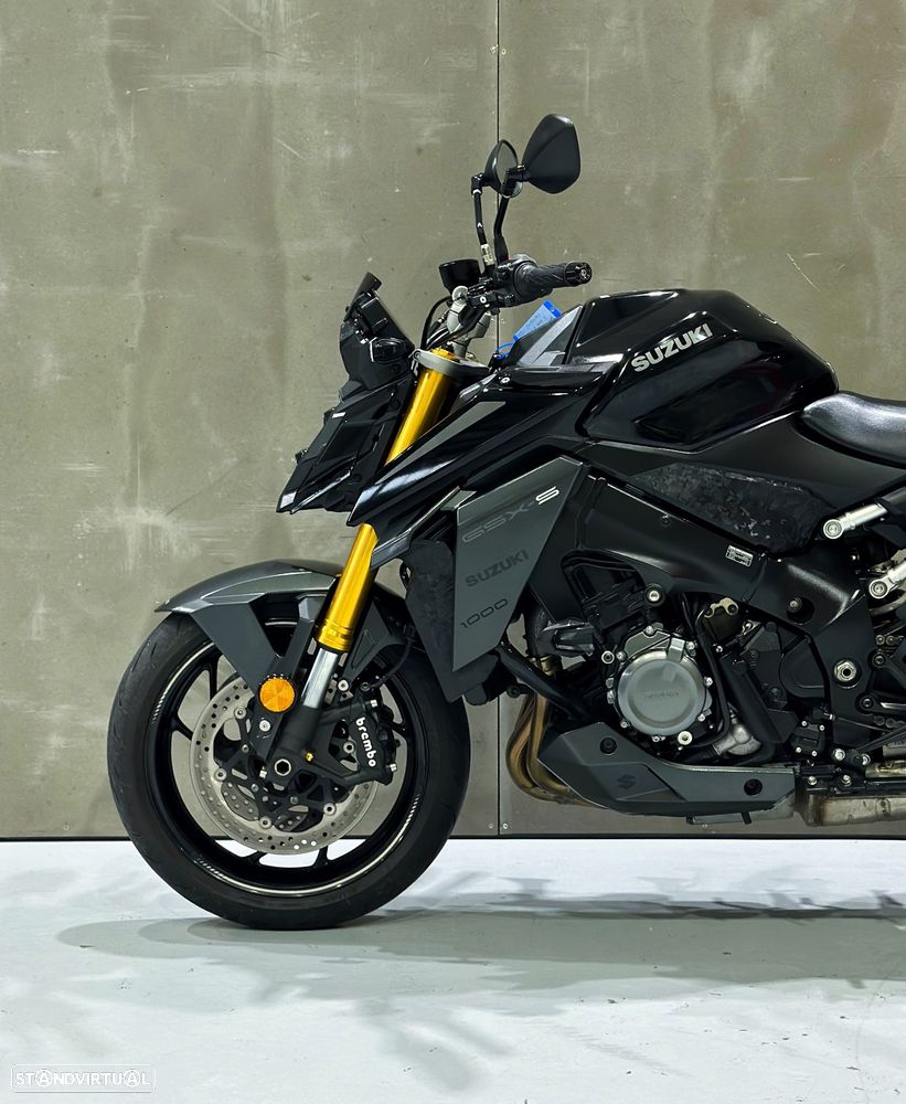 Suzuki GSX 1000 S - 2