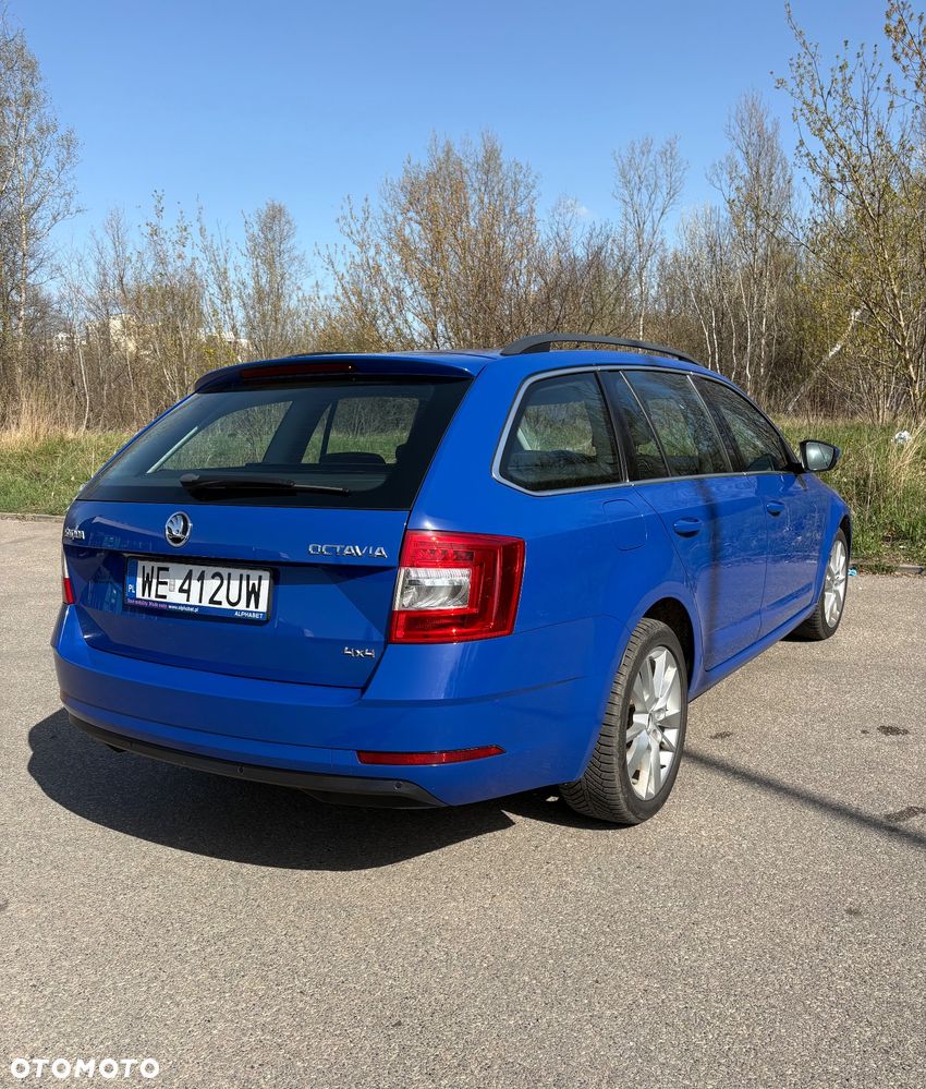 Skoda Octavia 2.0 TDI 4x4 Style DSG - 4