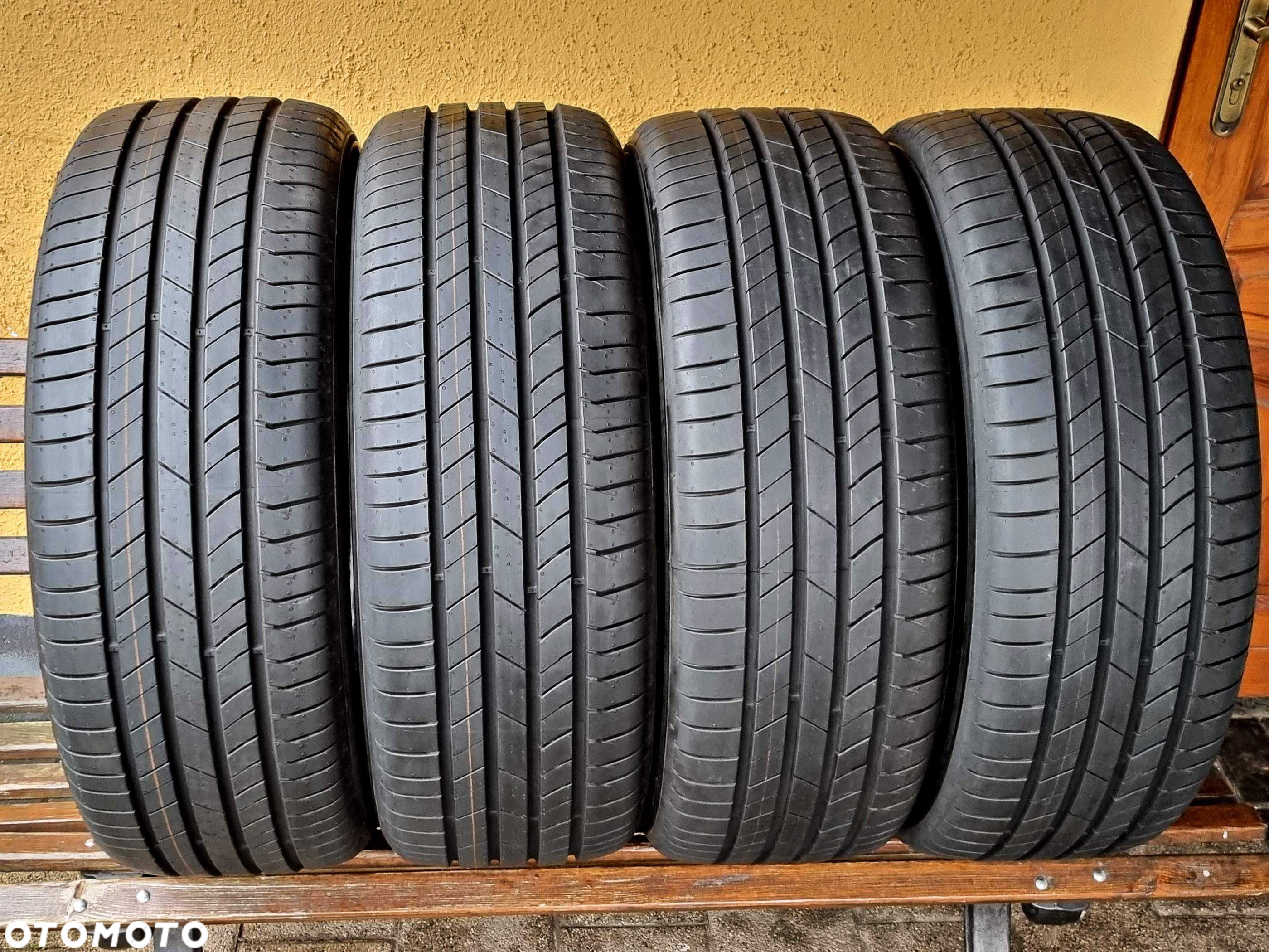 Kumho ecsta PS71 EV 235/55R19 105V XL K-Silent Korea Rok 2023.28 Nowe - 4