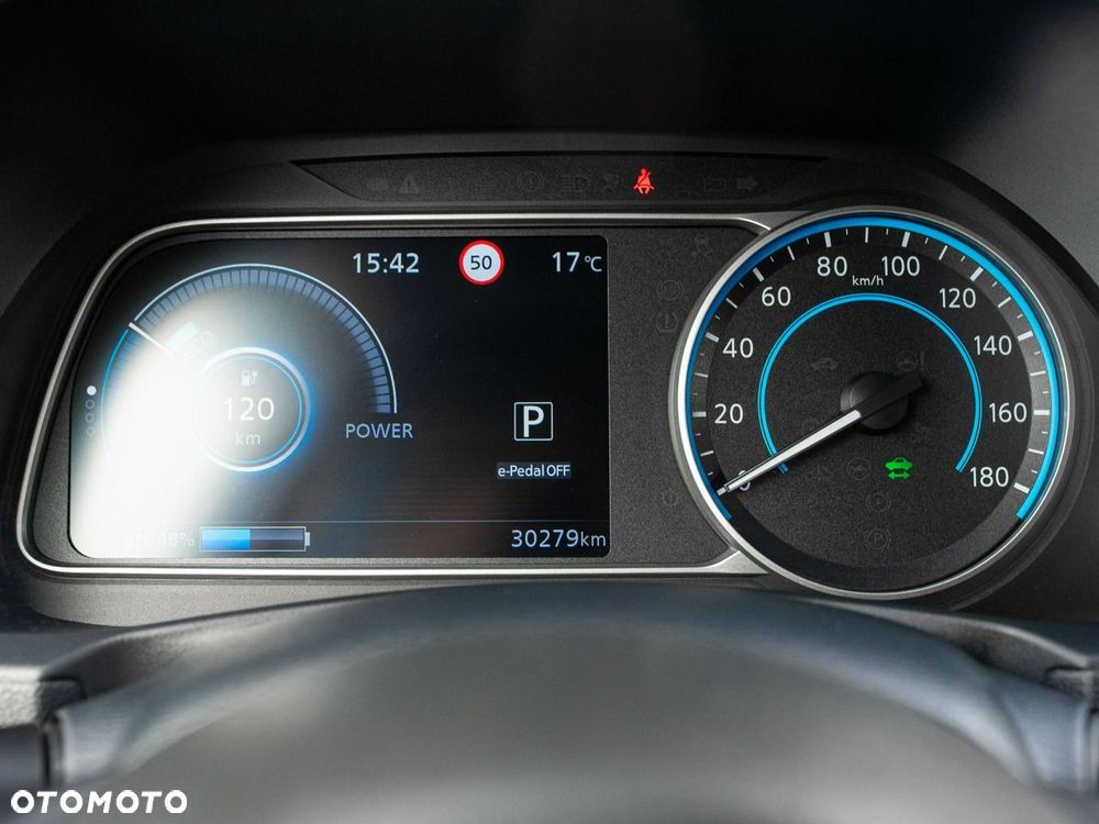 Nissan Leaf 40kWh N-Connecta - 13