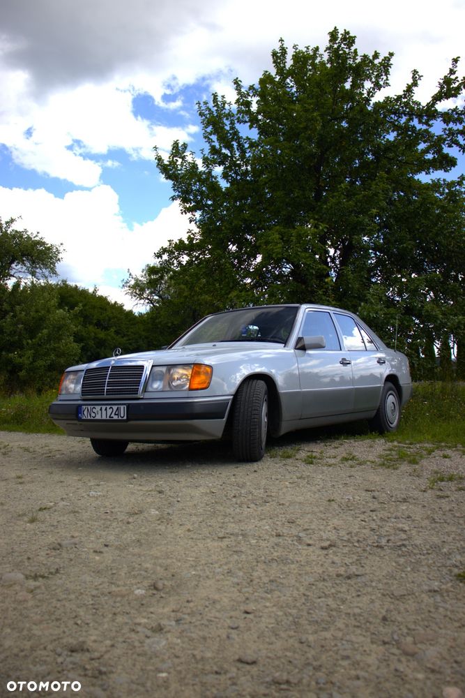 Mercedes-Benz W124 (1984-1993) - 2