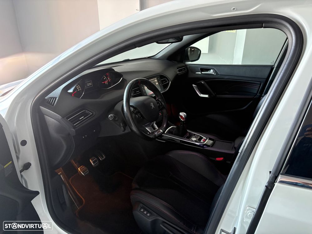 Peugeot 308 GTi by Sport - 5