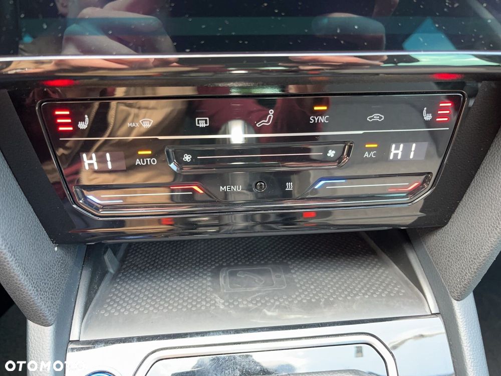 Volkswagen Passat Variant 2.0 TDI Business DSG - 31