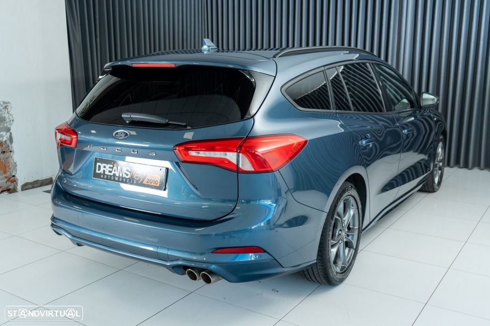 Ford Focus SW 1.0 EcoBoost ST-Line - 11