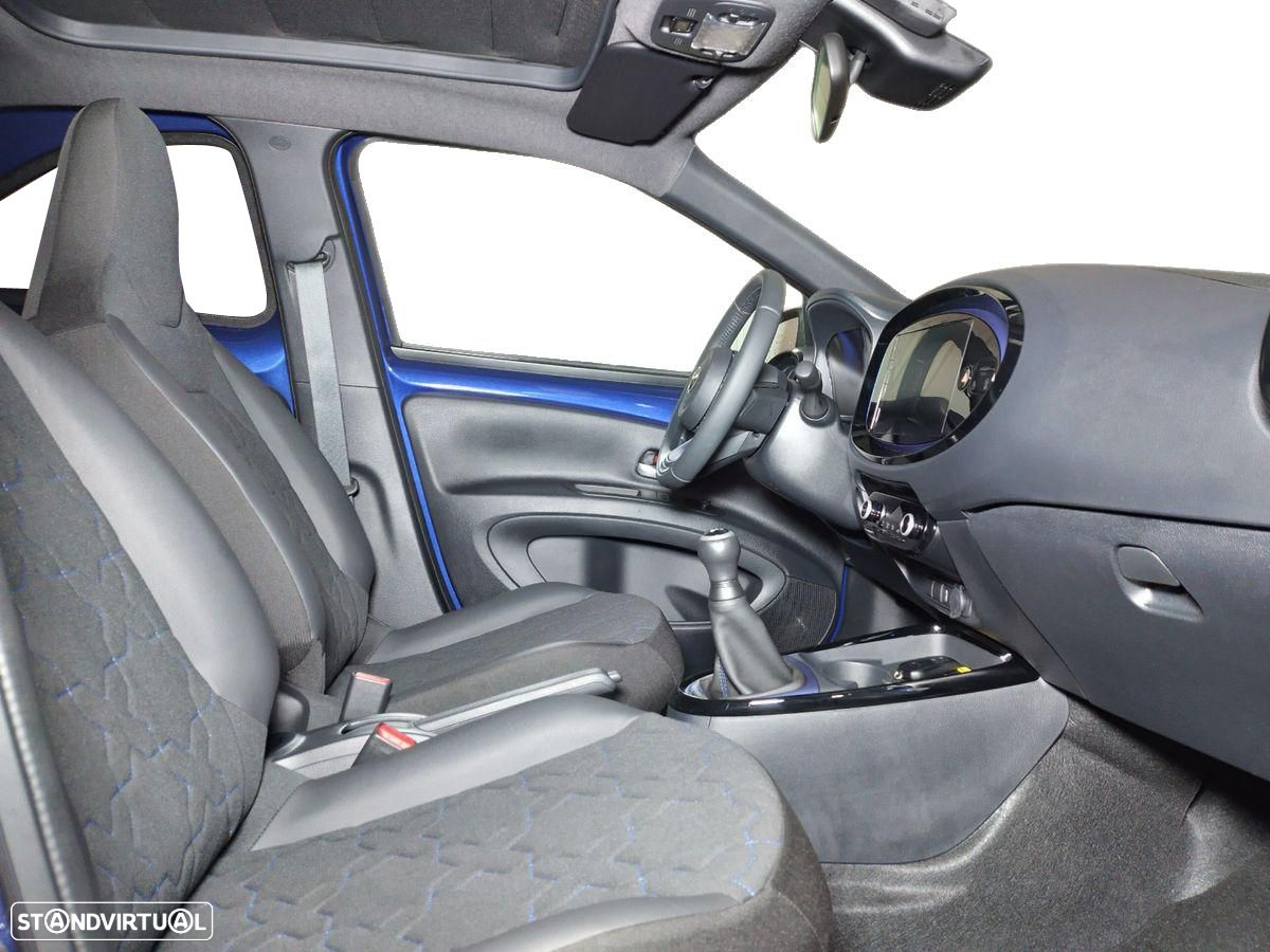 Toyota Aygo X 1.0 Envy - 6
