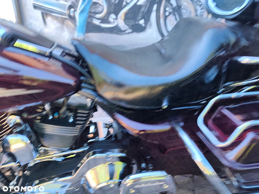 Harley-Davidson FLHTCU Ultra - 18