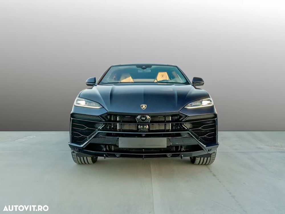 Lamborghini URUS - 5