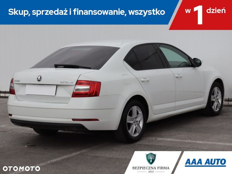 Skoda Octavia - 7
