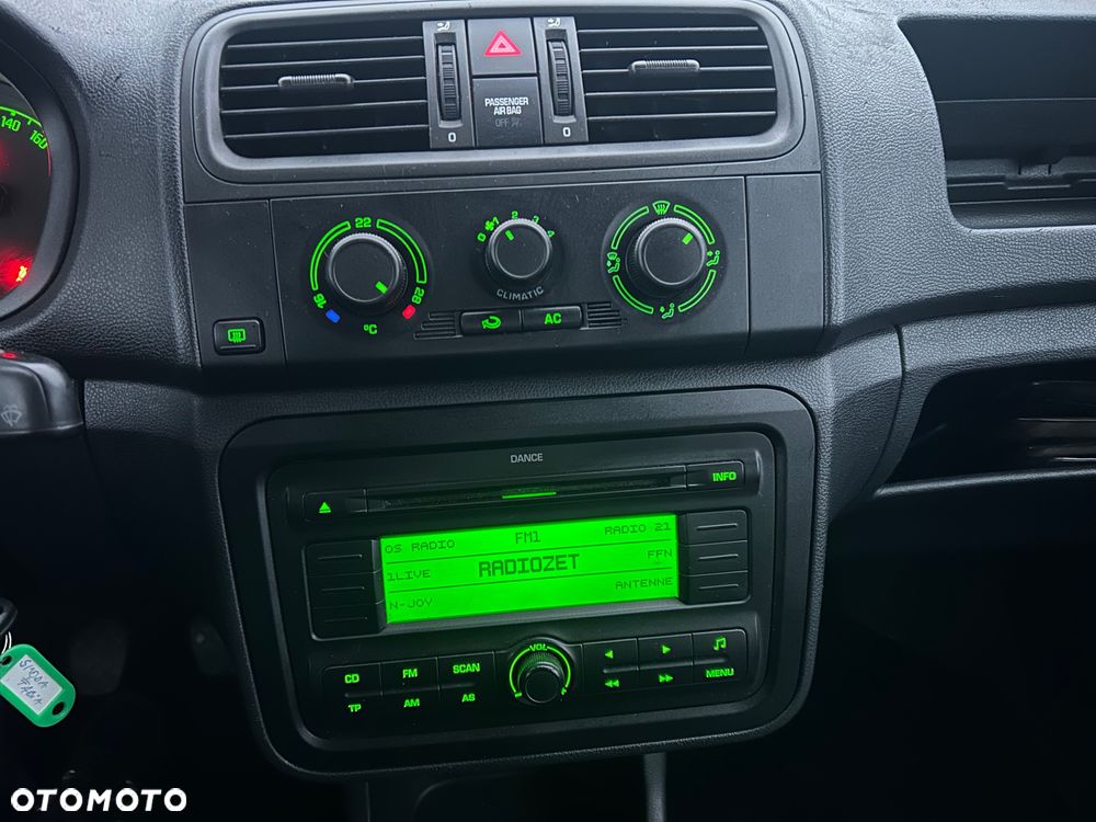 Skoda Fabia 1.2 HTP Ambiente - 12