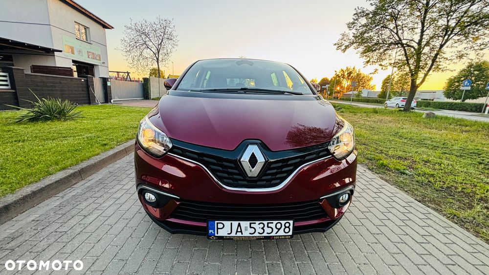 Renault Grand Scenic - 13