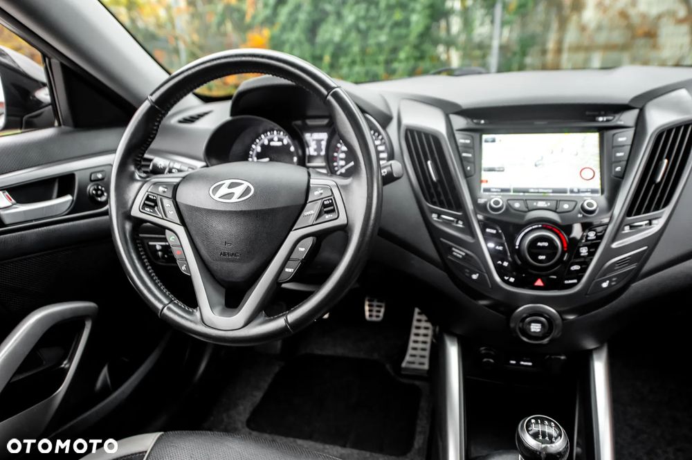 Hyundai Veloster 1.6 Turbo Premium - 20