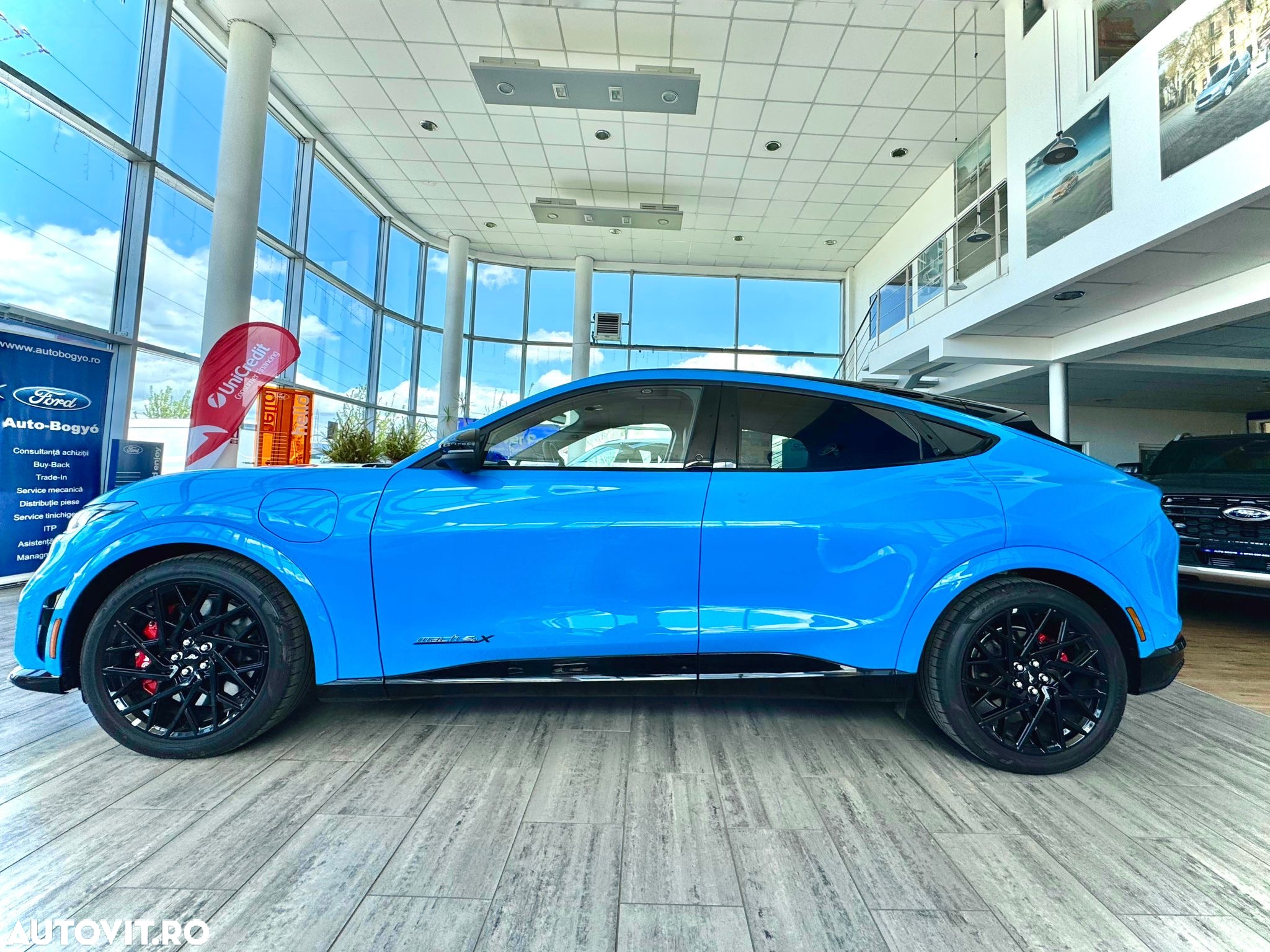 Ford Mustang Mach-E AWD 358 kW GT - 4