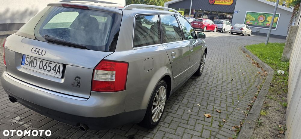 Audi A4 Avant 2002 photo 4