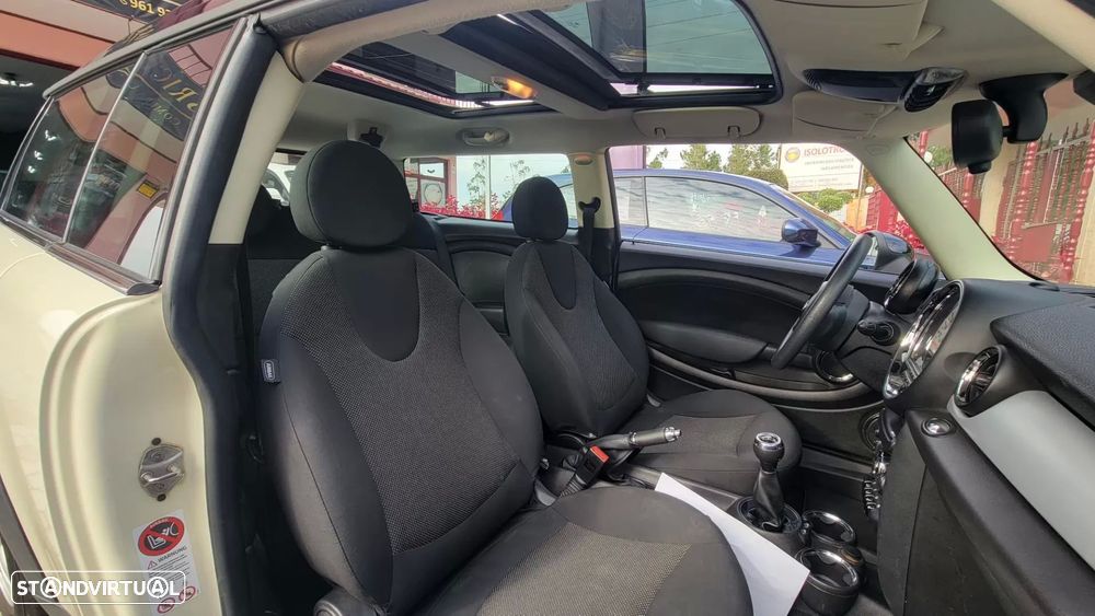 MINI Clubman Cooper D Bond Street - 19