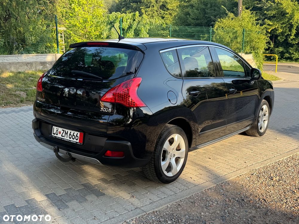 Peugeot 3008 HDi 150 Allure - 5