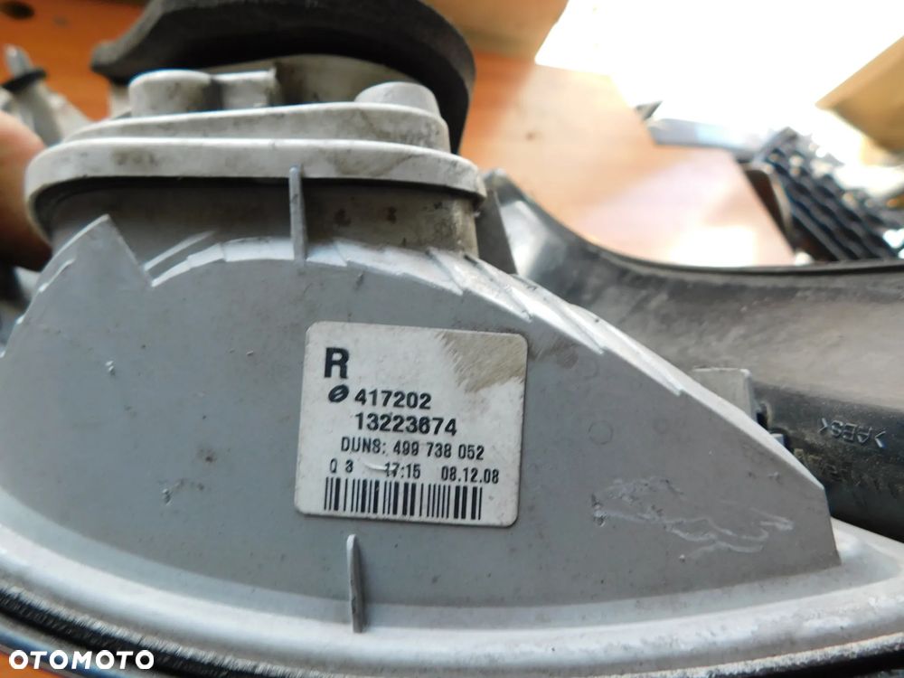 lampa prawa tył OPEL ASTRA III H KOMBI EUROPA - 6