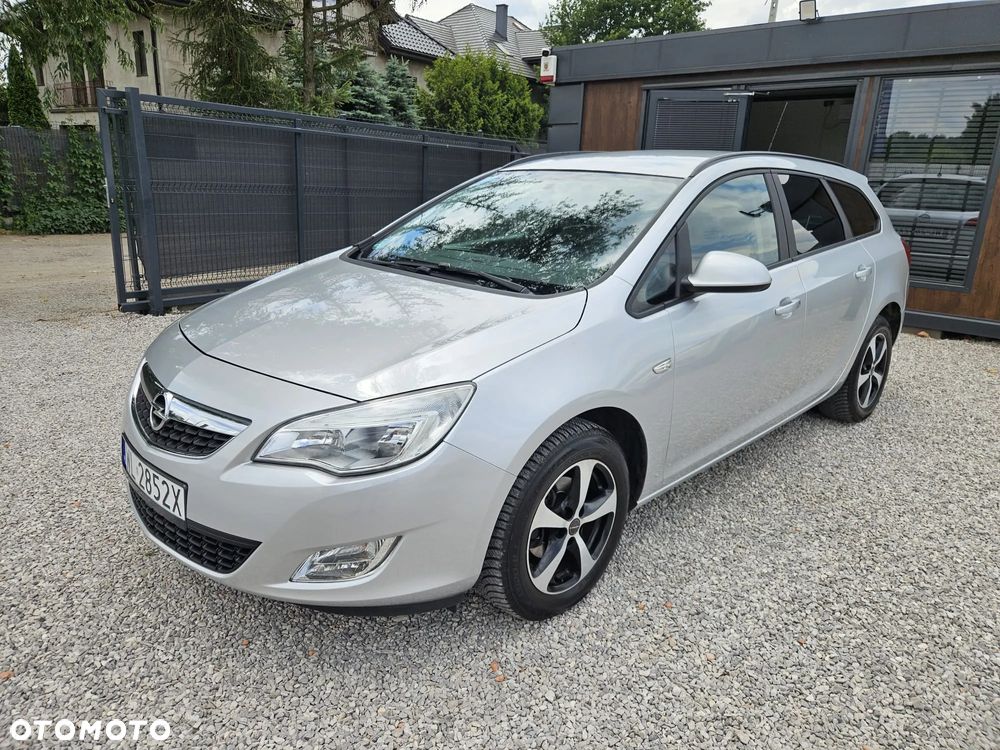Opel Astra 1.4 EcoFLEX Innovation - 2