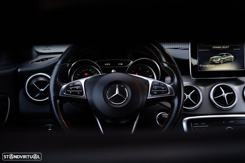 Mercedes-Benz CLA 180 d AMG Line - 13