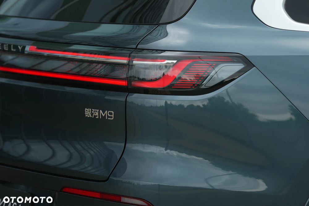 Geely M9 - 23