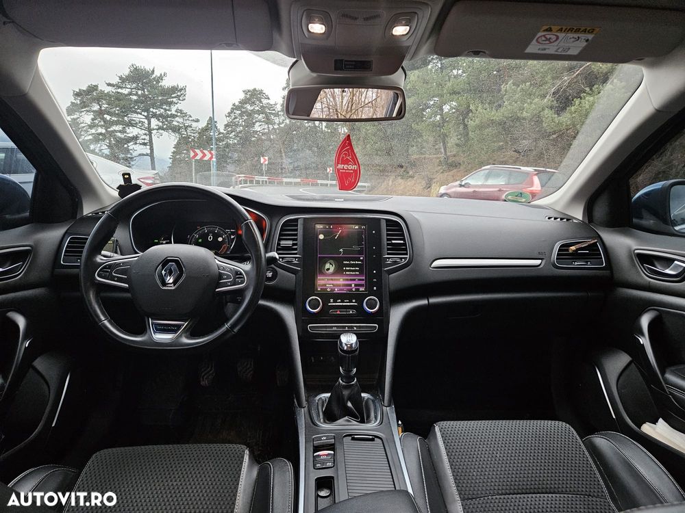 Renault Megane 1.2 TCe Intens - 12